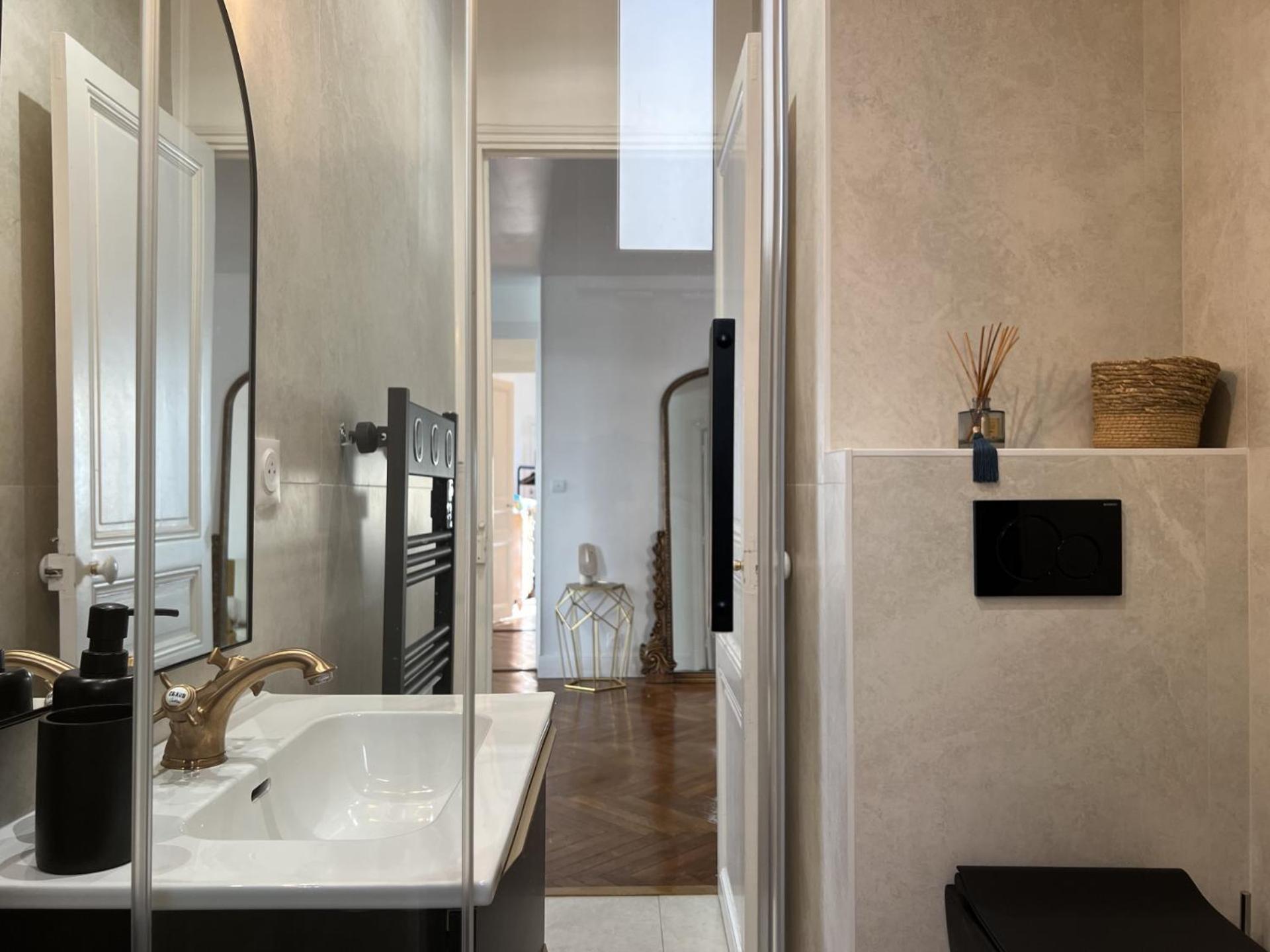 Appartamento Luxueux 115m2, 3 Centre Avec Parking A 5 Min -climatisation *